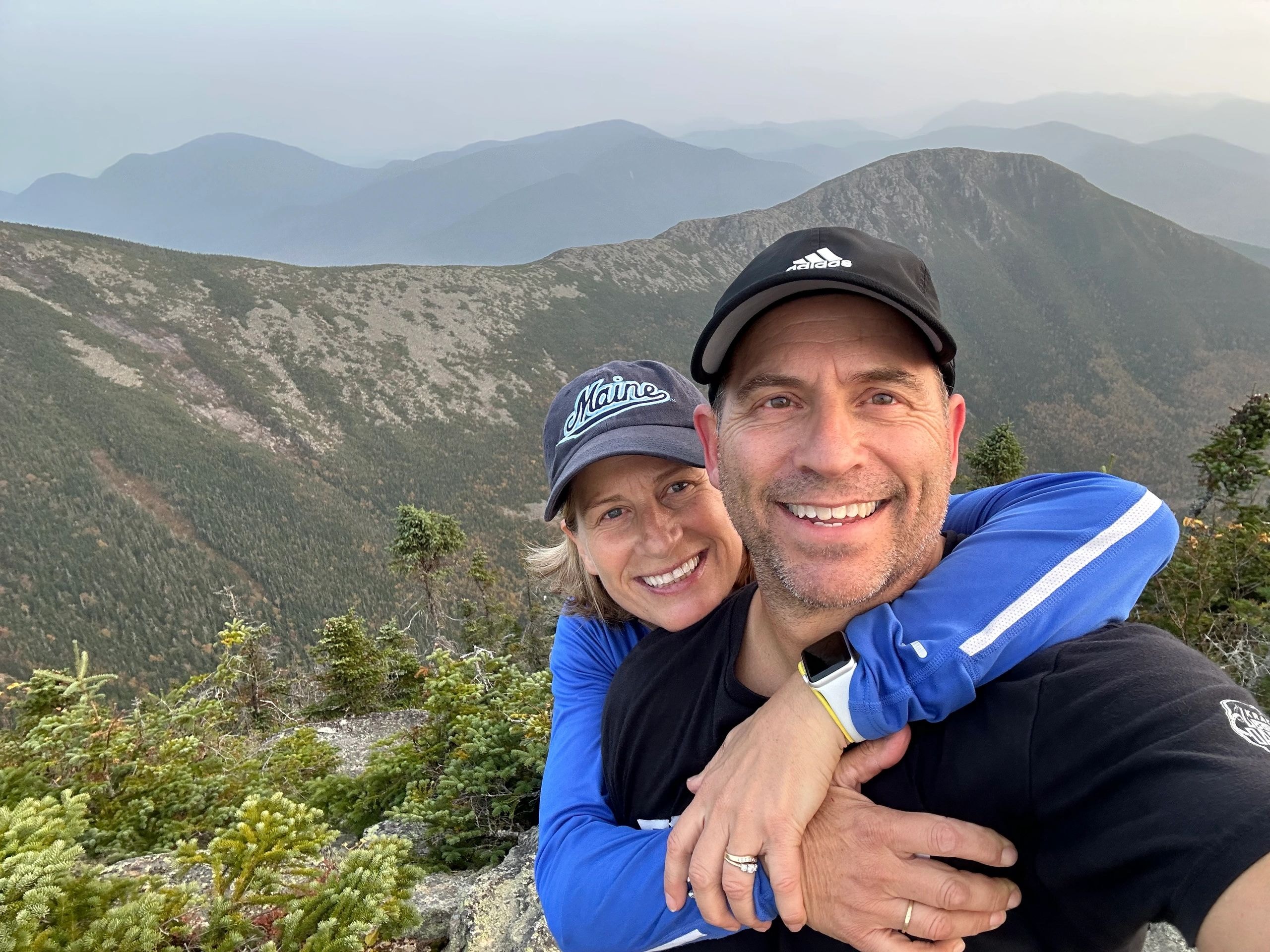 Steve and Jen — Owner Operators of Homlinc